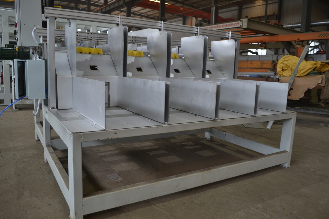 Linea di produzione di cartoni per uova in carta riciclata ecologica, formatura rotativa, 45KW-200kw, macchina per vassoi per uova ad alta capacità, macchina per la produzione di cartoni per uova a 15 posti, tipo di stampi 4*4 M