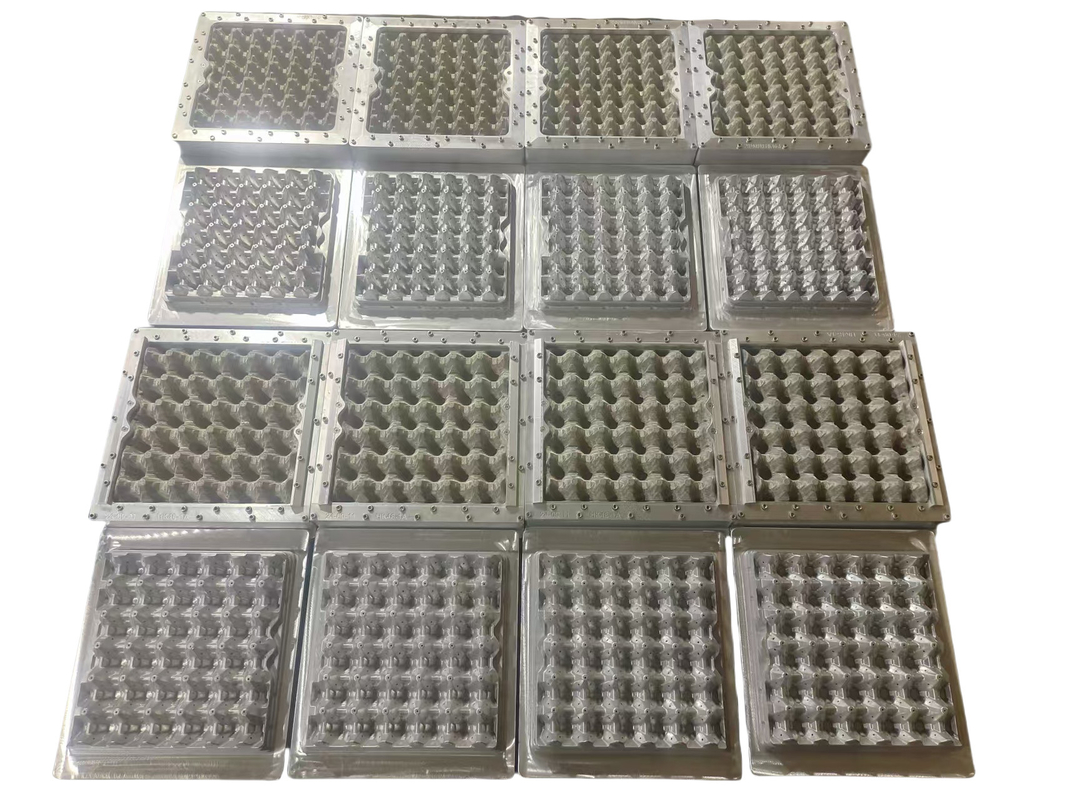 Linea di produzione di cartoni per uova in carta riciclata ecologica, formatura rotativa, 45KW-200kw, macchina per vassoi per uova ad alta capacità, macchina per la produzione di cartoni per uova a 15 posti, tipo di stampi 4*4 M