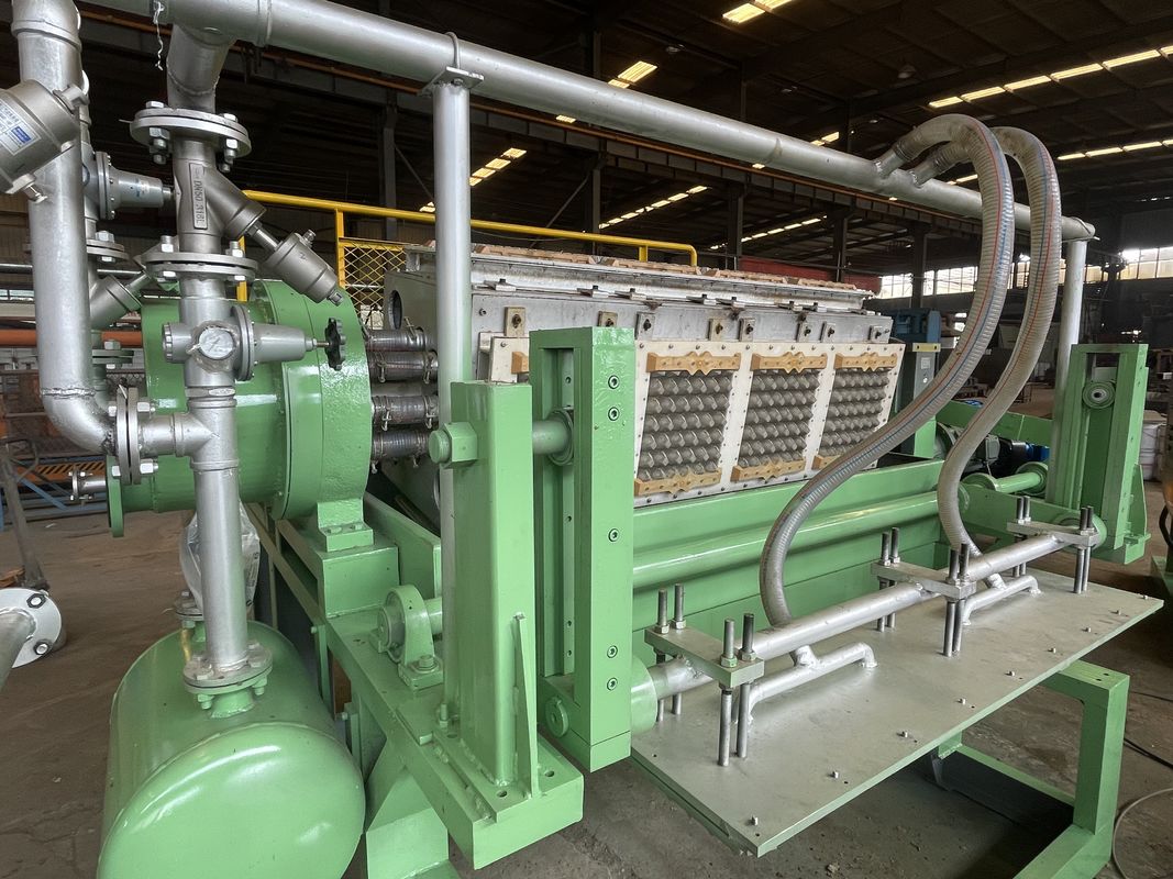 Macchina per vassoi di uova in carta rotativa a risparmio energetico 2500 pezzi/ora Linea di produzione di vassoi per uova Stampi personalizzati in alluminio