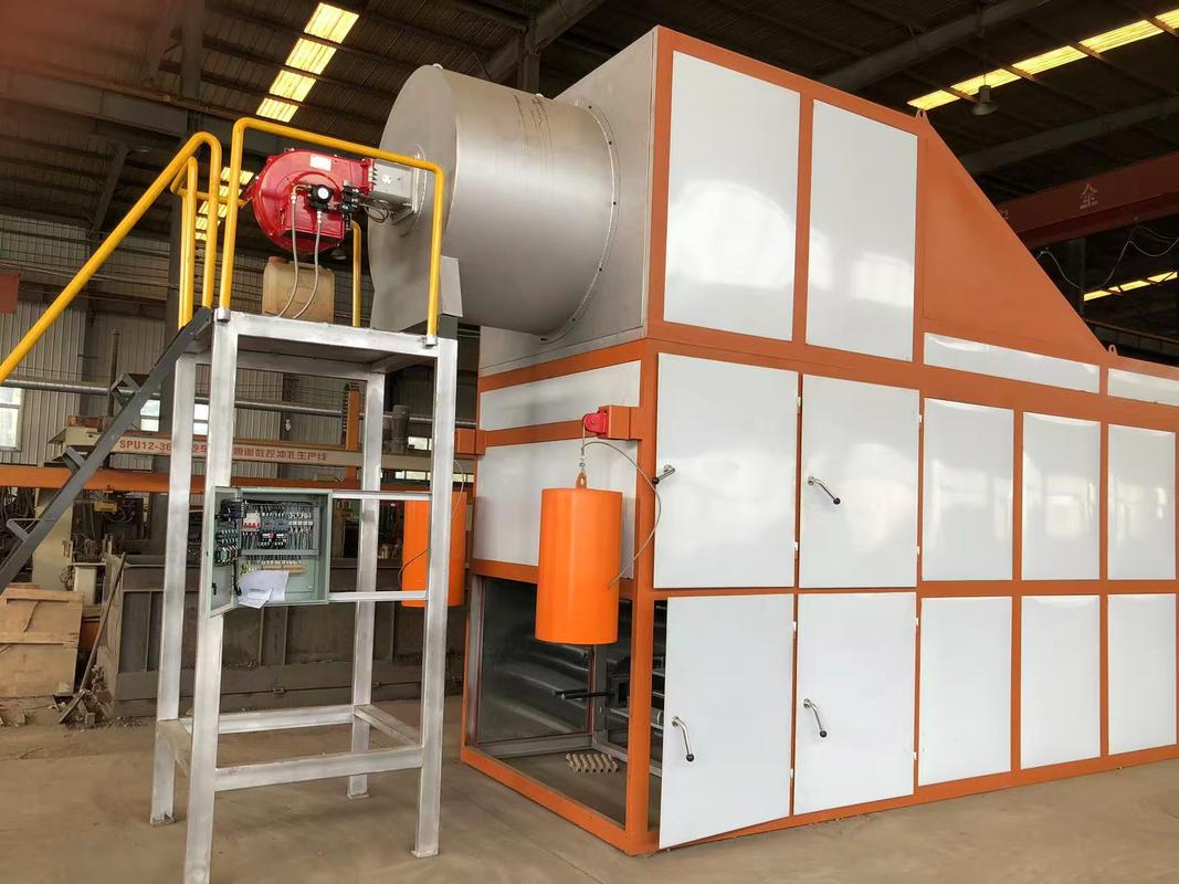 Linea di produzione automatica di vassoi per uova che utilizza la polpa di carta riciclata per creare vari tipi di cartoni e vassoi per uova 5000-6000pcs/h Controllato da PLC