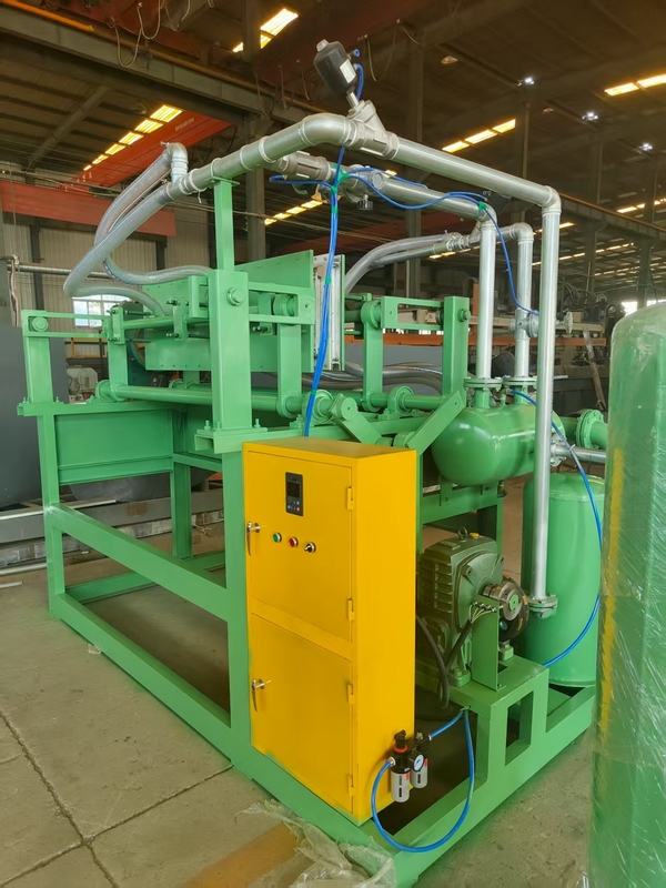 Design semplice linea di produzione di macchine per vassoi di uova in carta semiautomatiche di piccole dimensioni senza essiccatore Basso consumo energetico