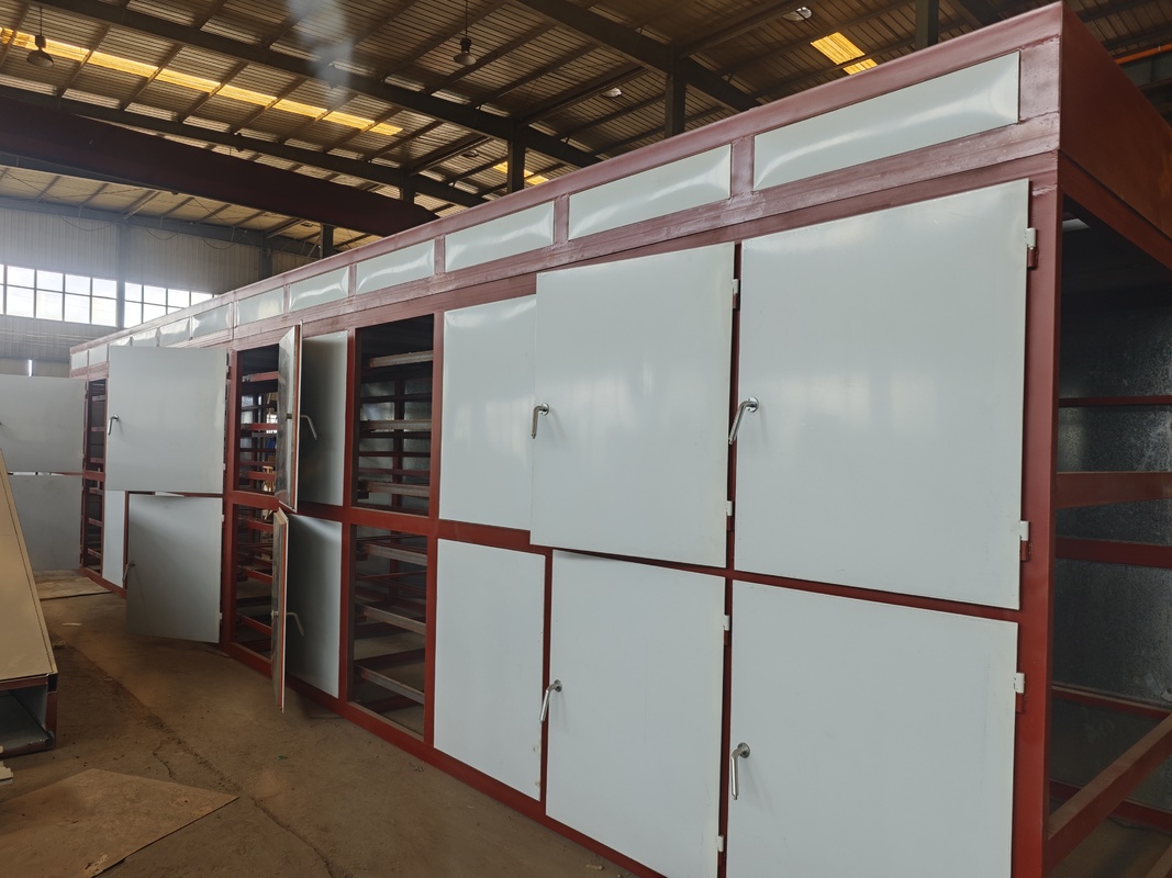 Macchina per la produzione di vassoi per uova completamente automatica che supporta le dimensioni personalizzate delle muffe e il cambio rapido per le diverse esigenze di imballaggio 2500-3000pcs / h Controllo PLC