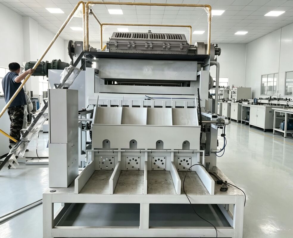 Nuovo WANYOU Automatico Carta Riciclata Vassoio per Uova Macchina Macchina per Lo Stampaggio della Polpa PLC Pannello Touch Screen di Controllo 2500-3000 pz/h