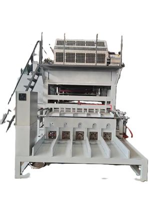 Linea di produzione di vassoi per uova di carta da rifiuti ecologica con formazione rotativa reciproca 45KW-200kw
