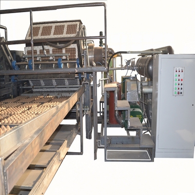 La linea di produzione automatica del vassoio dell'uovo della cartapesta, creatore del cartone dell'uovo facile funziona