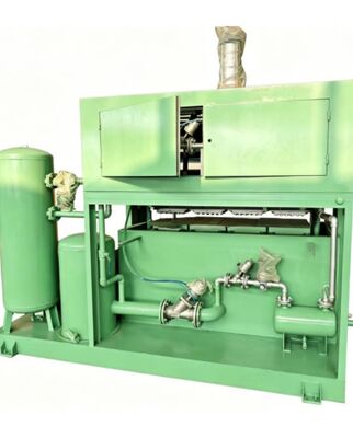 Macchina di produzione di vassoi per uova di carta Semi-automatica struttura semplice Produrre 1500 pezzi all'ora Progettata per le piccole imprese